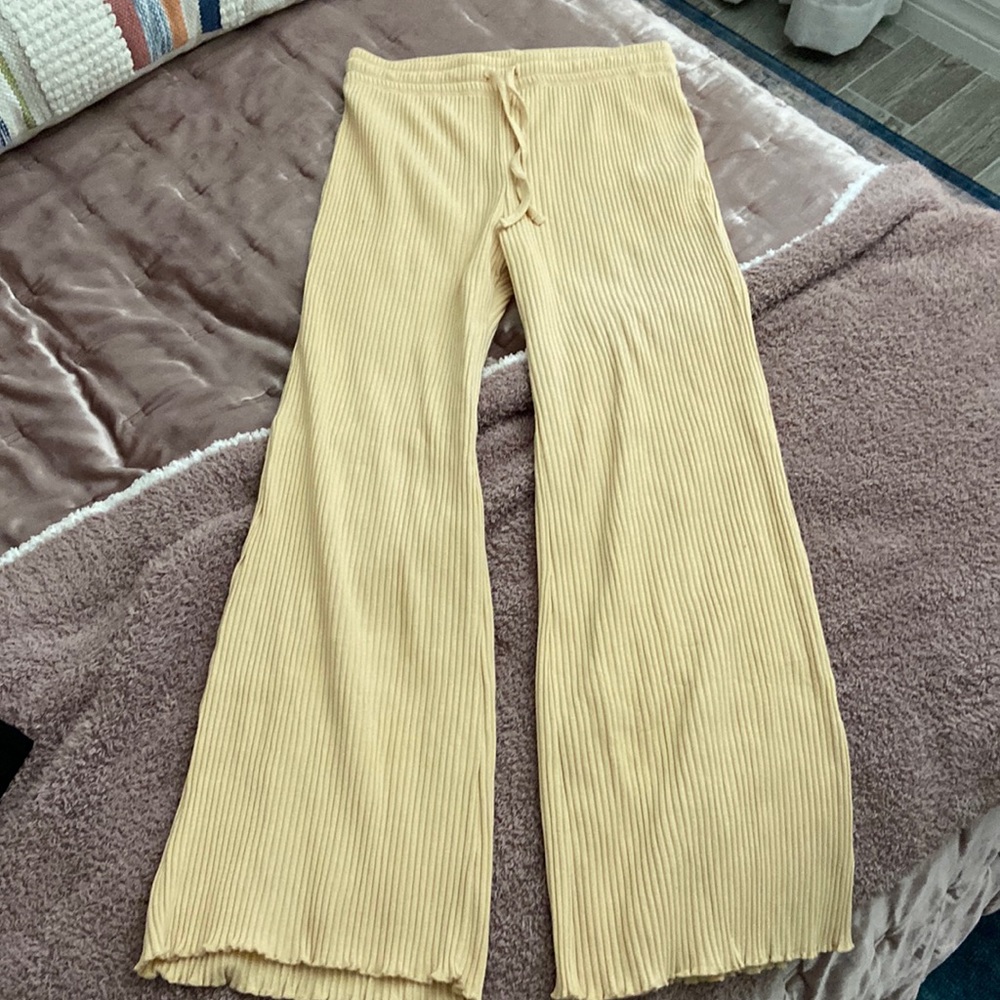 Billabong ribbed flare comfy pants BRAND NEW!!!